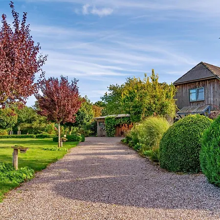 منزل للإقامة Karla - Stilvolles Mit Terrasse Und Garten Ahrenviolfeld